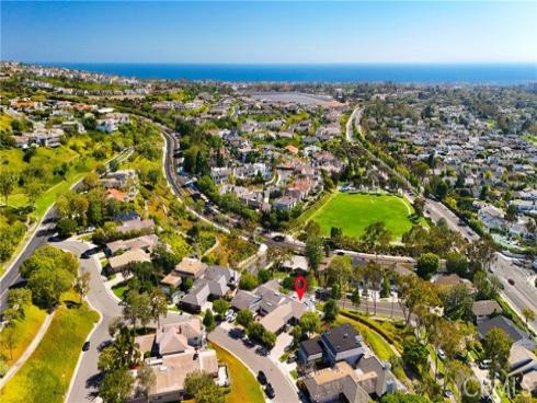 17  Monaco  12 , Newport Beach, CA