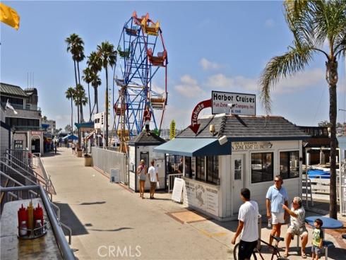 17  Monaco  12 , Newport Beach, CA