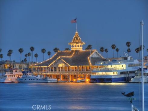 17  Monaco  12 , Newport Beach, CA