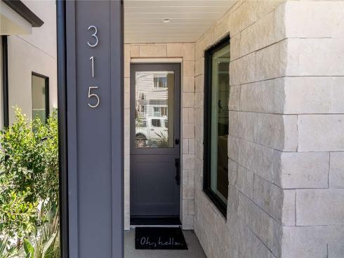 315 E Bay Avenue, Newport Beach, CA