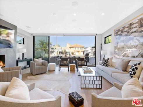 4106  River  2  Avenue, Newport Beach, CA