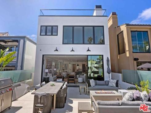 4106  River  2  Avenue, Newport Beach, CA