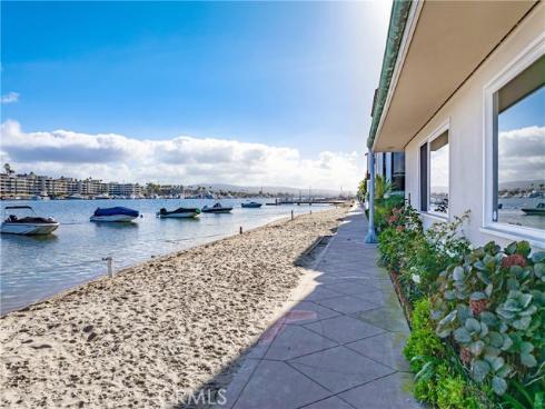 318  Via Lido Nord  , Newport Beach, CA