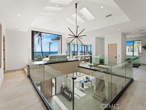 1210  Kings Rd  , Newport Beach, CA