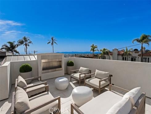1210  Kings Rd  , Newport Beach, CA