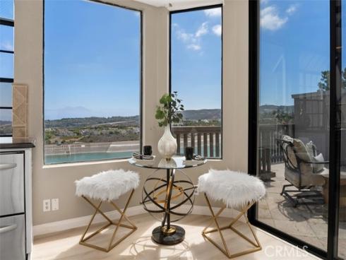 26 Coventry 25 , Newport Beach, CA