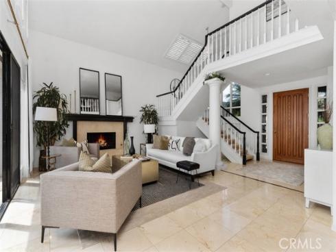 26 Coventry 25 , Newport Beach, CA