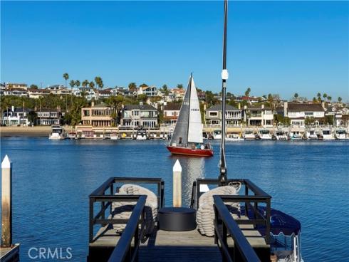 704  Via Lido Nord  , Newport Beach, CA