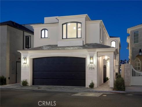 704  Via Lido Nord  , Newport Beach, CA