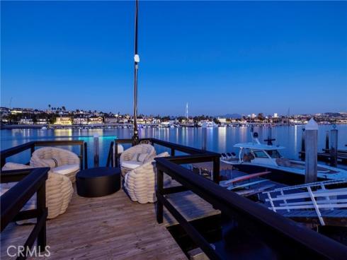 704  Via Lido Nord  , Newport Beach, CA