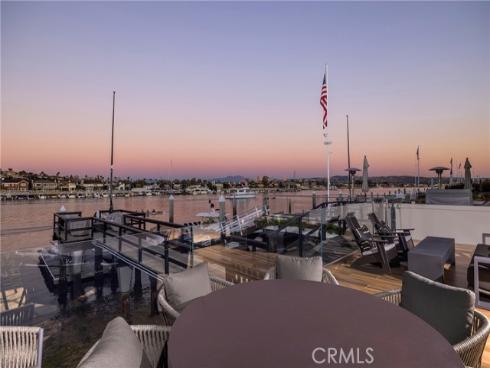 704  Via Lido Nord  , Newport Beach, CA