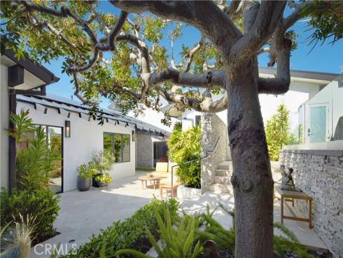 22  Cherry Hills   Lane, Newport Beach, CA