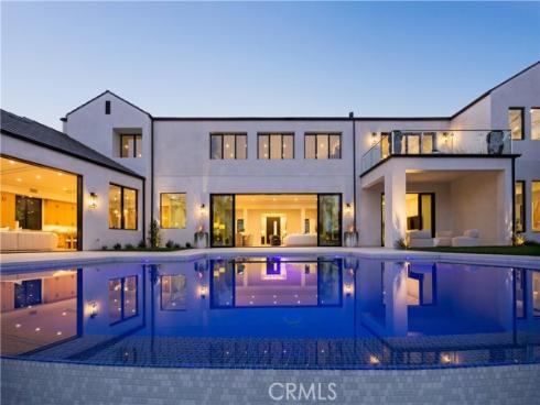 76 Hillcrest Lane, Newport Beach, CA