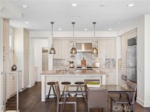 5512  Seashore  , Newport Beach, CA