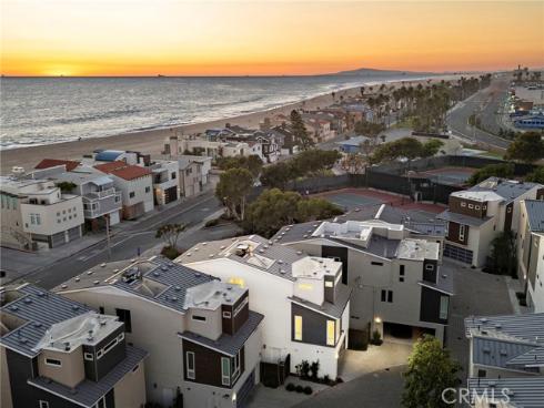 5512  Seashore  , Newport Beach, CA