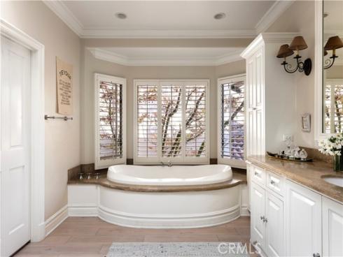 22 Belmont , Newport Beach, CA