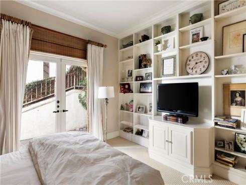 22 Belmont , Newport Beach, CA