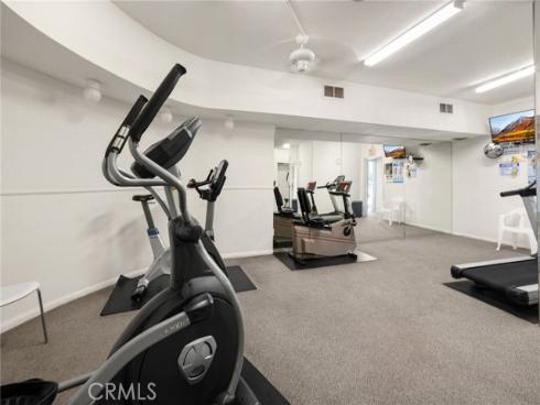 300  Cagney  215 , Newport Beach, CA
