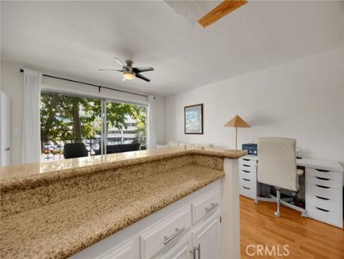 300  Cagney  215 , Newport Beach, CA