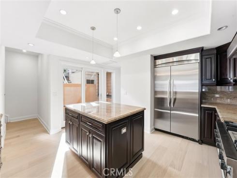 211 E Bay  , Newport Beach, CA