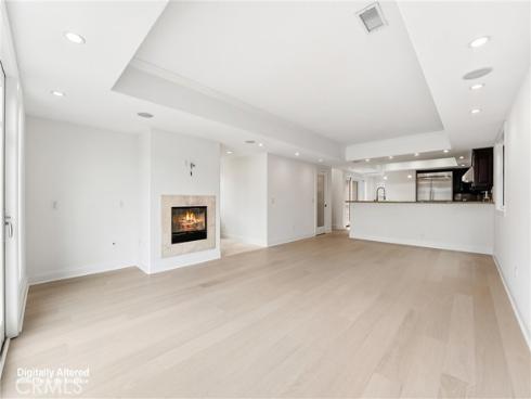 211 E Bay  , Newport Beach, CA