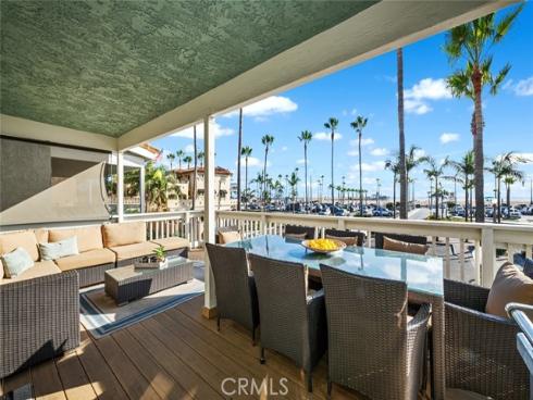 700 E Oceanfront , Newport Beach, CA