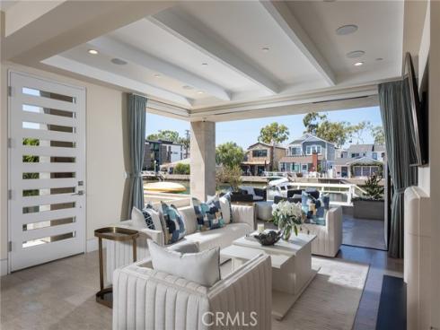 308  Grand Canal  , Newport Beach, CA