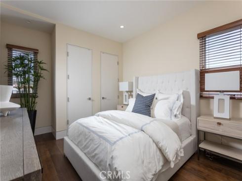 308  Grand Canal  , Newport Beach, CA