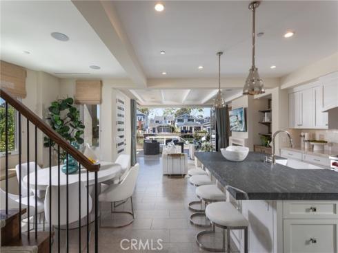 308  Grand Canal  , Newport Beach, CA
