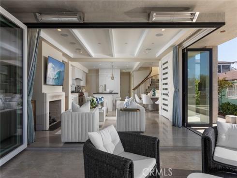 308  Grand Canal  , Newport Beach, CA