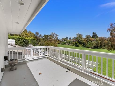 21  Lochmoor  , Newport Beach, CA