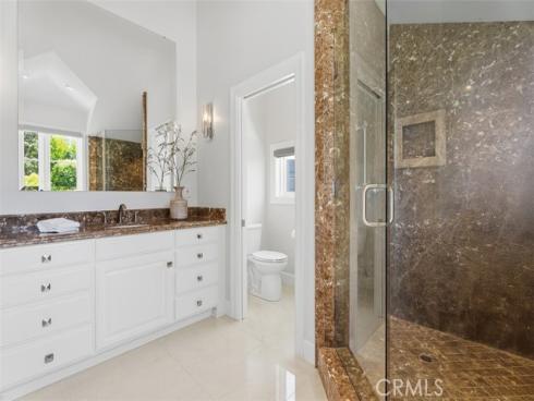 21  Lochmoor  , Newport Beach, CA