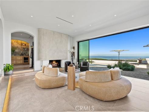 17  Muir Beach  , Newport Beach, CA