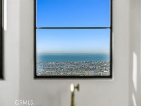 17  Muir Beach  , Newport Beach, CA