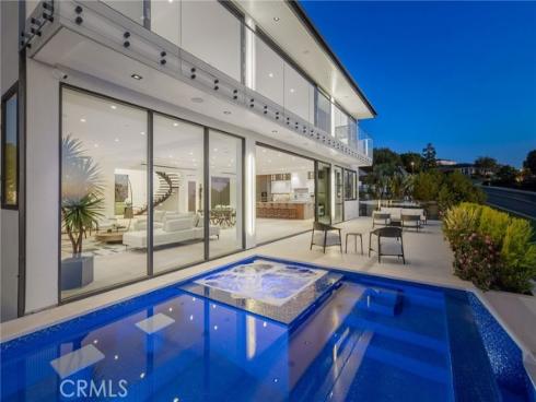 4 Geneve , Newport Beach, CA