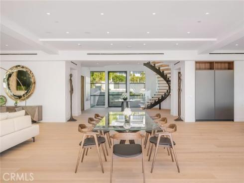 4 Geneve , Newport Beach, CA