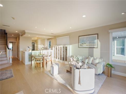 2712 W Oceanfront  , Newport Beach, CA