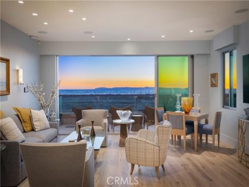 3407 W Oceanfront  , Newport Beach, CA