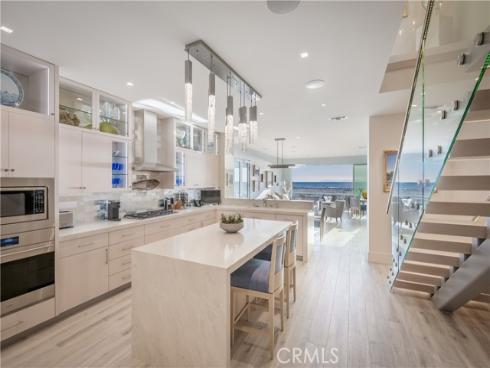 3407 W Oceanfront  , Newport Beach, CA