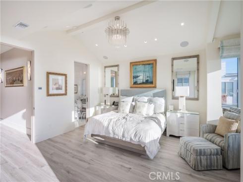 3407 W Oceanfront  , Newport Beach, CA