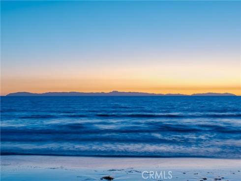 3407 W Oceanfront  , Newport Beach, CA