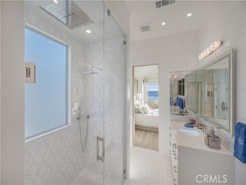 3407 W Oceanfront  , Newport Beach, CA