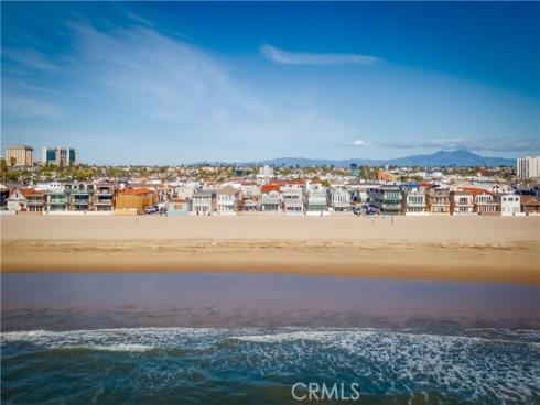 3407 W Oceanfront  , Newport Beach, CA