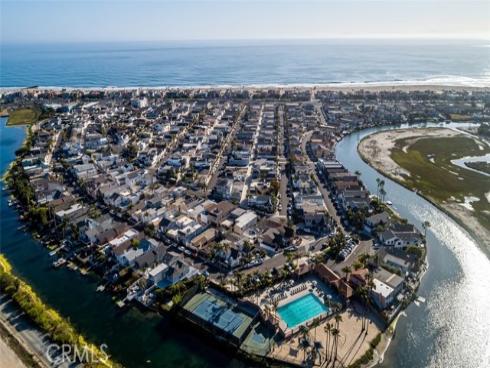 327  62nd   Street, Newport Beach, CA