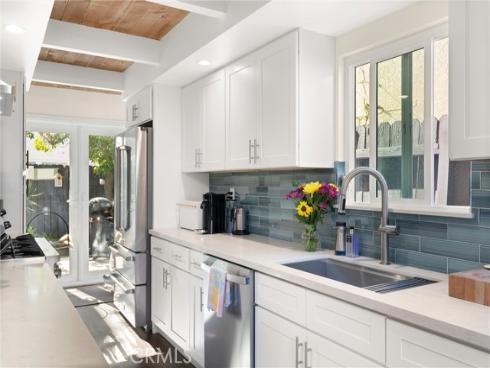 327  62nd   Street, Newport Beach, CA