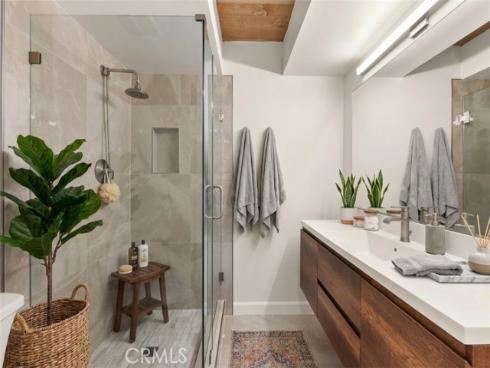 327  62nd   Street, Newport Beach, CA