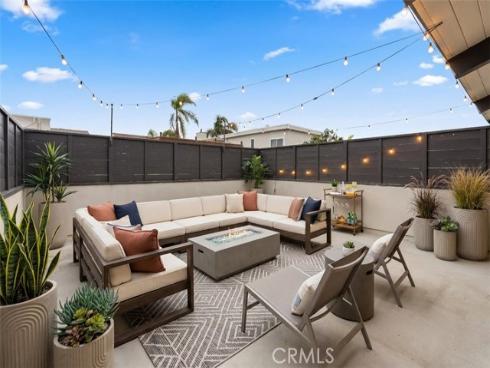 327  62nd   Street, Newport Beach, CA