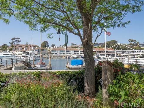 1207 N Bay Front  , Newport Beach, CA