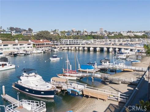 1207 N Bay Front  , Newport Beach, CA