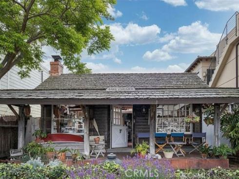1207 N Bay Front  , Newport Beach, CA